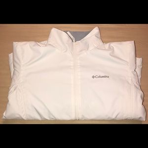 Columbia Women’s sport wear jacket white Medium